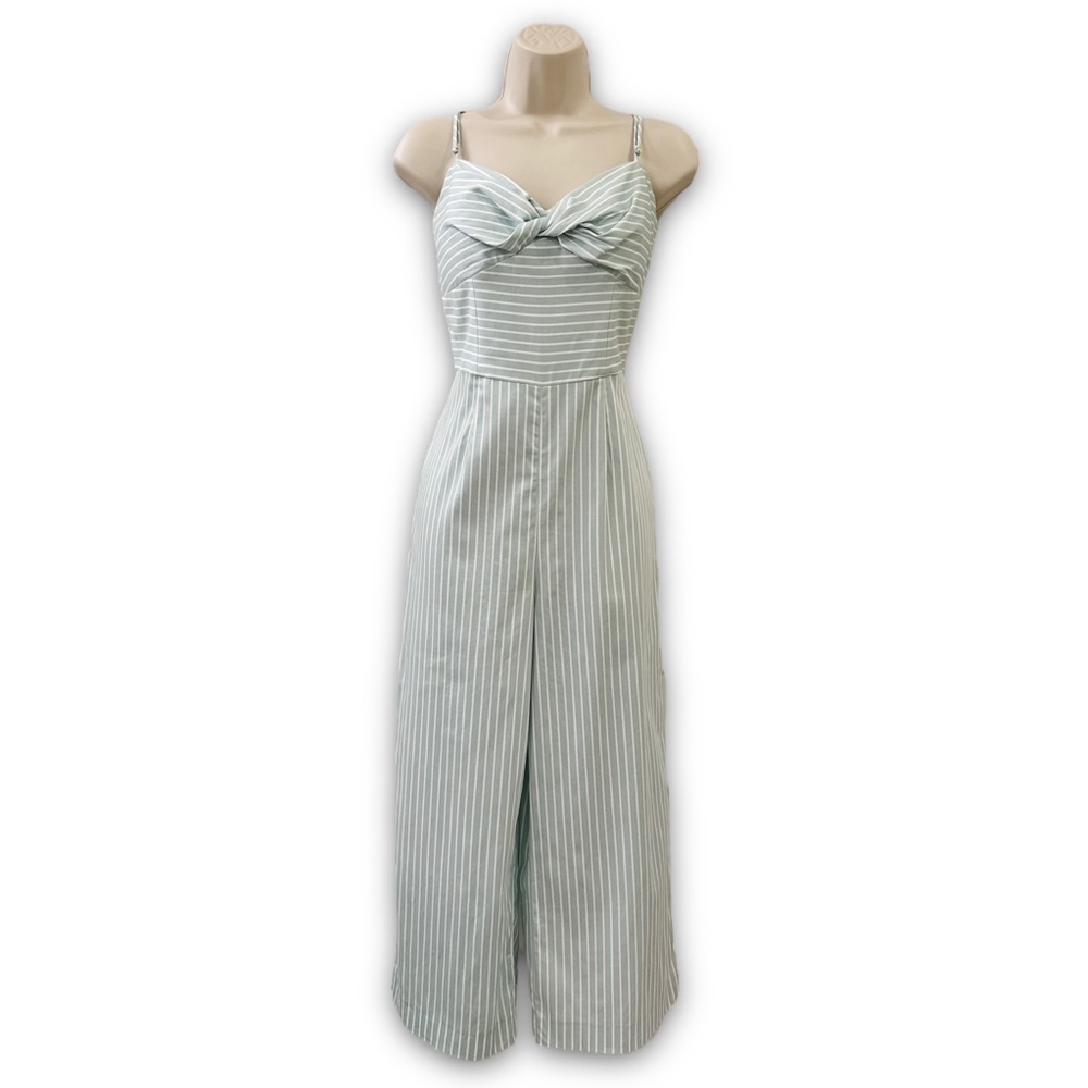 Gianni Bini Size 6 Mint Green Pinstripe Jumpsuit Pants Suit Twist Front Cropped